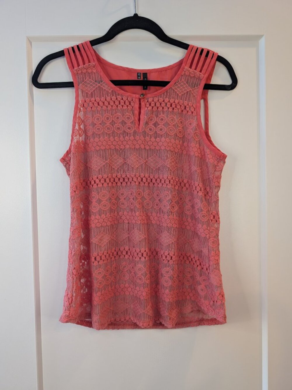 Maurices Coral Pink Lace Crochet Tank Top Size Medium
